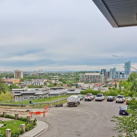 Ostays Condos - Casel YYC Екстериор снимка